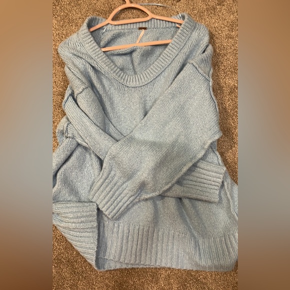 Free People Oversized Sweater - Picture 2 of 2